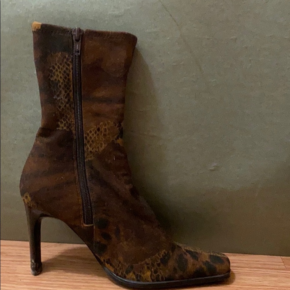 5 1/2 Multi Color Cloth Boots